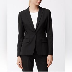 Boss Regular Fit Black Blazer Stretch Wool Blend Excellent $595. Size 2